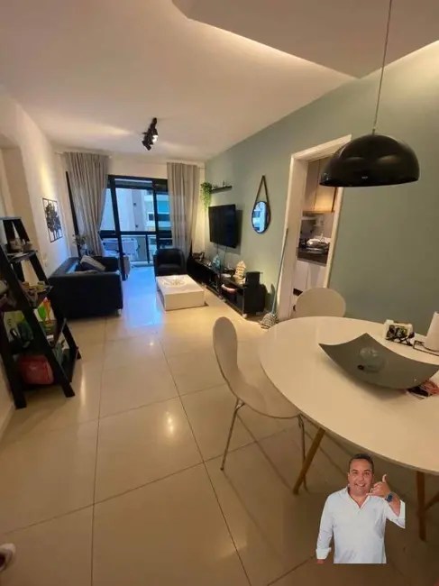 Foto 1 de Apartamento com 2 quartos à venda, 76m2 em Barra da Tijuca, Rio De Janeiro - RJ
