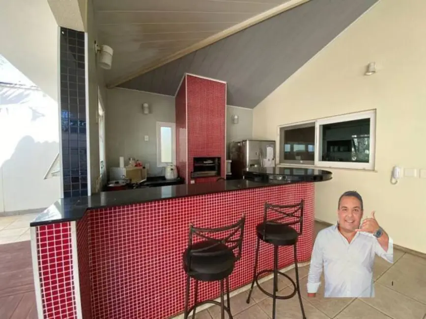 Casa com 4 quartos à venda, 616m2 em Barra da Tijuca, Rio De Janeiro - RJ - imagem 9 Foto 9 de Casa com 4 quartos à venda, 616m2 em Barra da Tijuca, Rio De Janeiro - RJ