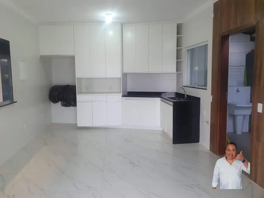 Casa com 3 quartos à venda e para alugar, 332m2 em Jacarepaguá, Rio De Janeiro - RJ - imagem 6 Foto 6 de Casa com 3 quartos à venda e para alugar, 332m2 em Jacarepaguá, Rio De Janeiro - RJ