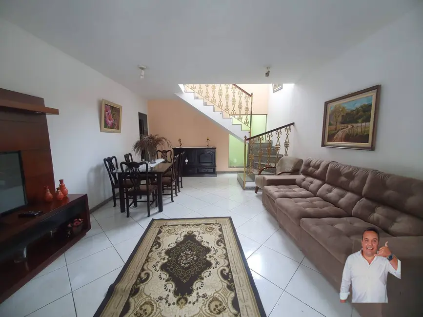 Foto 3 de Casa com 4 quartos à venda, 190m2 em Taquara, Rio De Janeiro - RJ