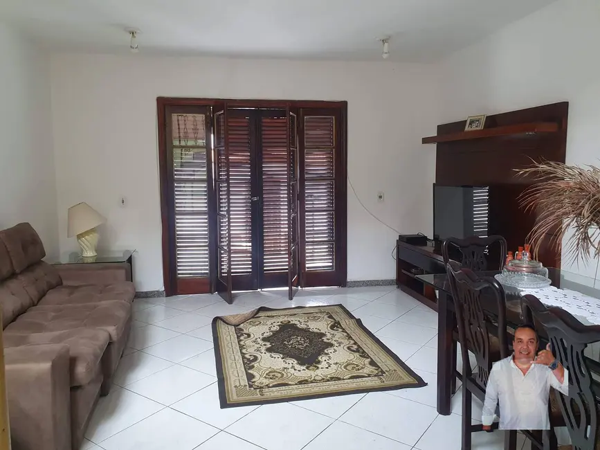 Foto 4 de Casa com 4 quartos à venda, 190m2 em Taquara, Rio De Janeiro - RJ