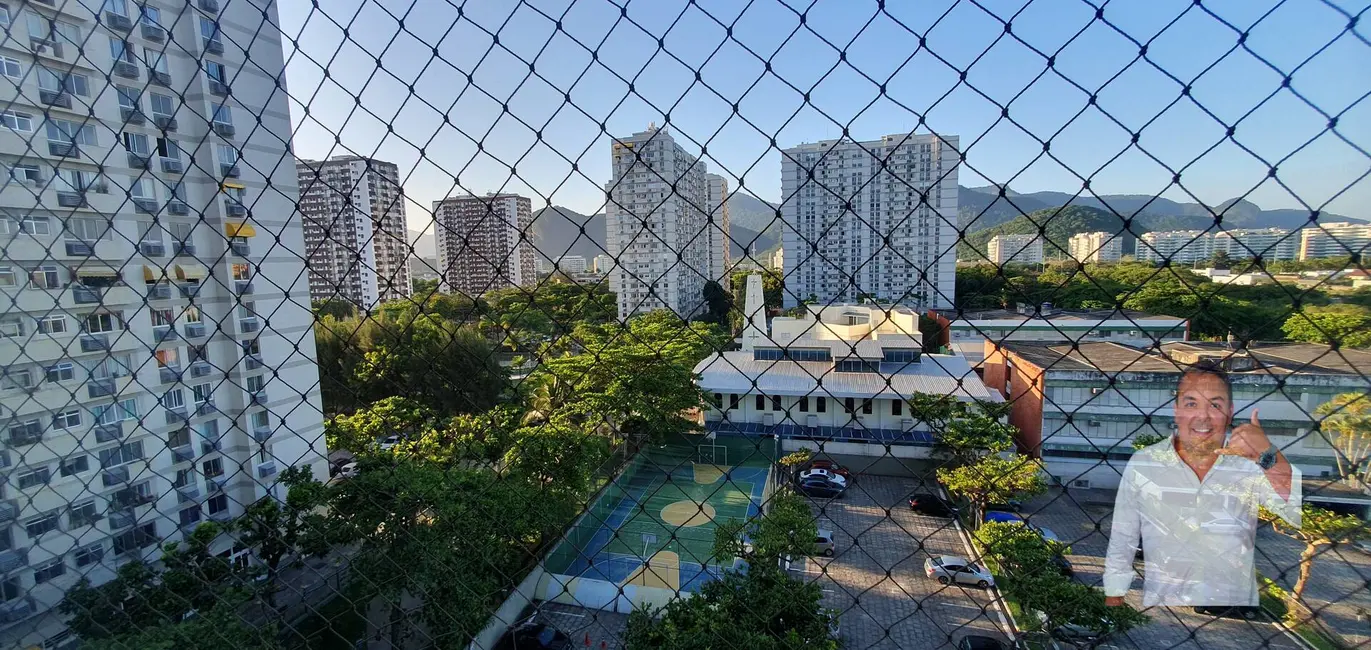 Foto 2 de Apartamento com 2 quartos à venda, 58m2 em Barra da Tijuca, Rio De Janeiro - RJ