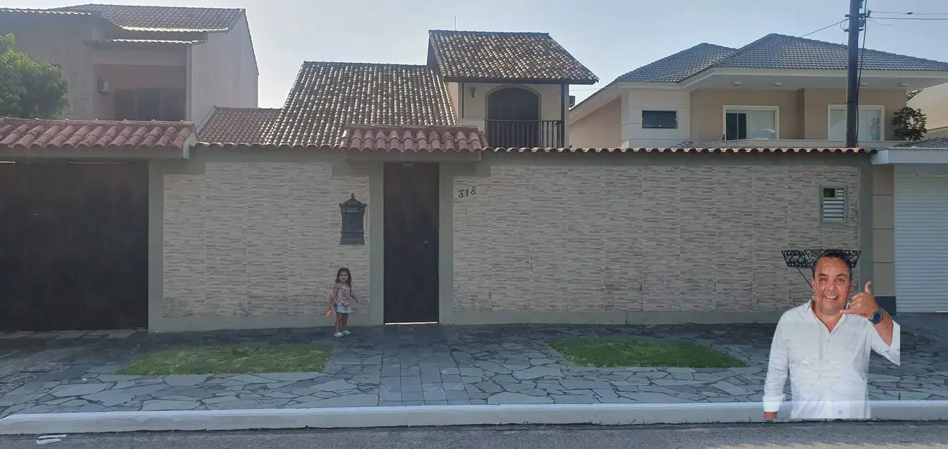 Foto 2 de Casa com 4 quartos à venda, 354m2 em Jacarepaguá, Rio De Janeiro - RJ