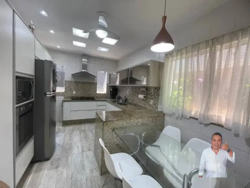 Casa com 4 quartos à venda, 275m2 em Recreio dos Bandeirantes, Rio De Janeiro - RJ - imagem 4 Foto 4 de Casa com 4 quartos à venda, 275m2 em Recreio dos Bandeirantes, Rio De Janeiro - RJ