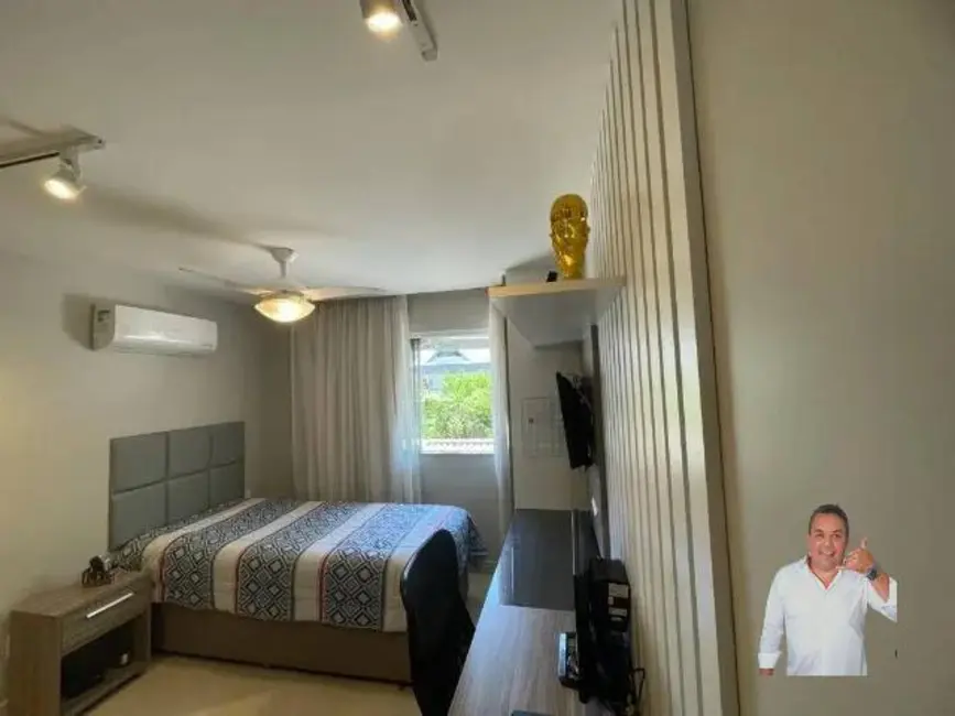 Casa com 4 quartos à venda, 275m2 em Recreio dos Bandeirantes, Rio De Janeiro - RJ - imagem 8 Foto 8 de Casa com 4 quartos à venda, 275m2 em Recreio dos Bandeirantes, Rio De Janeiro - RJ