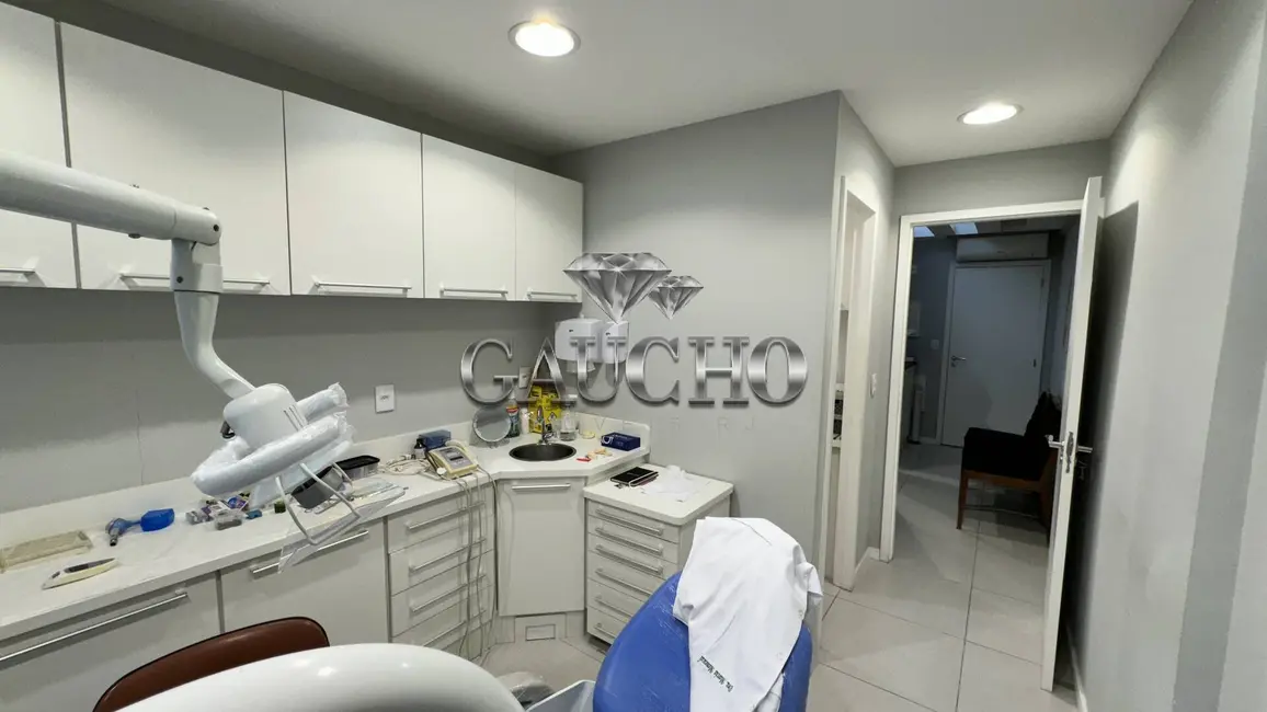 Sala Comercial à venda, 27m2 em Recreio dos Bandeirantes, Rio De Janeiro - RJ - imagem 7 Foto 7 de Sala Comercial à venda, 27m2 em Recreio dos Bandeirantes, Rio De Janeiro - RJ