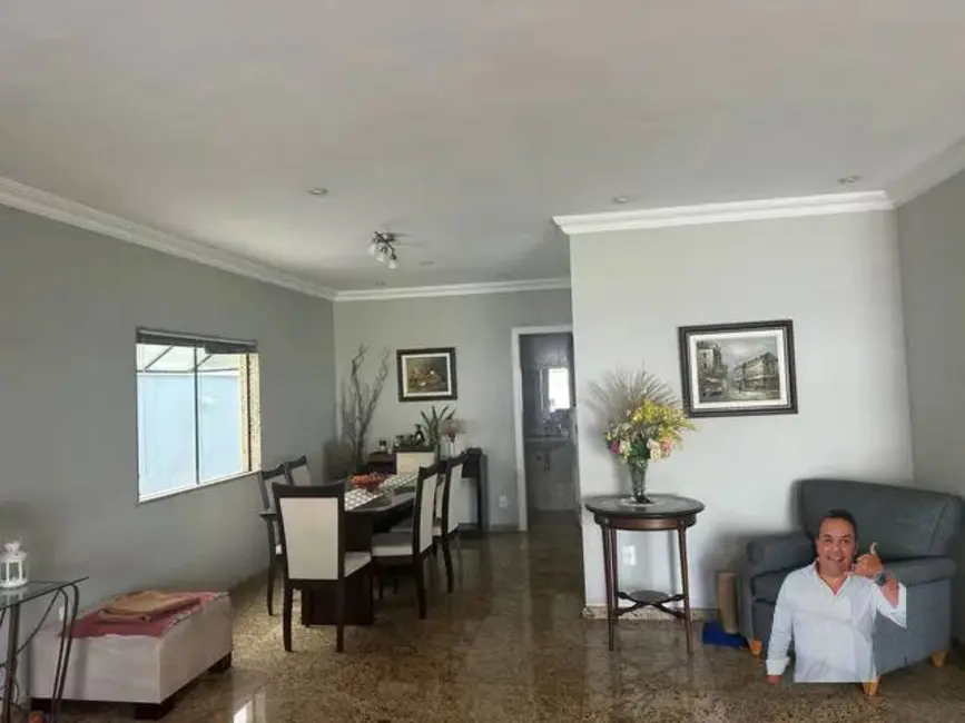 Foto 2 de Casa com 5 quartos à venda, 525m2 em Barra da Tijuca, Rio De Janeiro - RJ