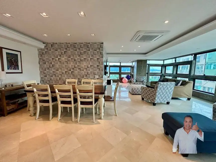 Foto 2 de Apartamento com 4 quartos à venda, 215m2 em Barra da Tijuca, Rio De Janeiro - RJ