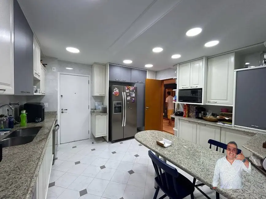 Foto 9 de Apartamento com 4 quartos à venda, 215m2 em Barra da Tijuca, Rio De Janeiro - RJ