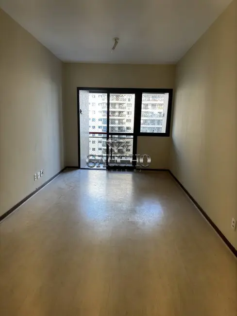 Foto 4 de Apartamento com 2 quartos à venda, 84m2 em Barra da Tijuca, Rio De Janeiro - RJ