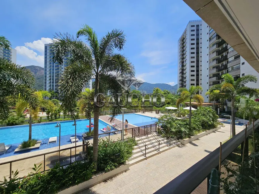 Foto 2 de Apartamento com 4 quartos à venda, 160m2 em Barra da Tijuca, Rio De Janeiro - RJ