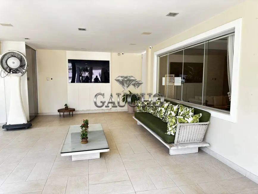 Casa com 7 quartos à venda e para alugar, 850m2 em Barra da Tijuca, Rio De Janeiro - RJ - imagem 8 Foto 8 de Casa com 7 quartos à venda e para alugar, 850m2 em Barra da Tijuca, Rio De Janeiro - RJ