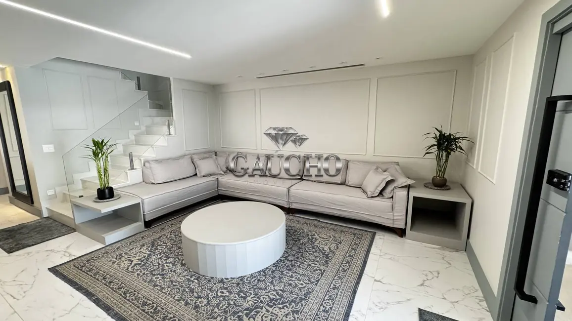 Casa com 6 quartos à venda, 296m2 em Barra da Tijuca, Rio De Janeiro - RJ - imagem 9 Foto 9 de Casa com 6 quartos à venda, 296m2 em Barra da Tijuca, Rio De Janeiro - RJ