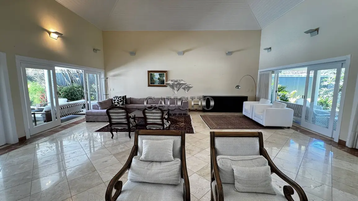 Casa com 5 quartos à venda, 990m2 em Barra da Tijuca, Rio De Janeiro - RJ - imagem 3 Foto 3 de Casa com 5 quartos à venda, 990m2 em Barra da Tijuca, Rio De Janeiro - RJ