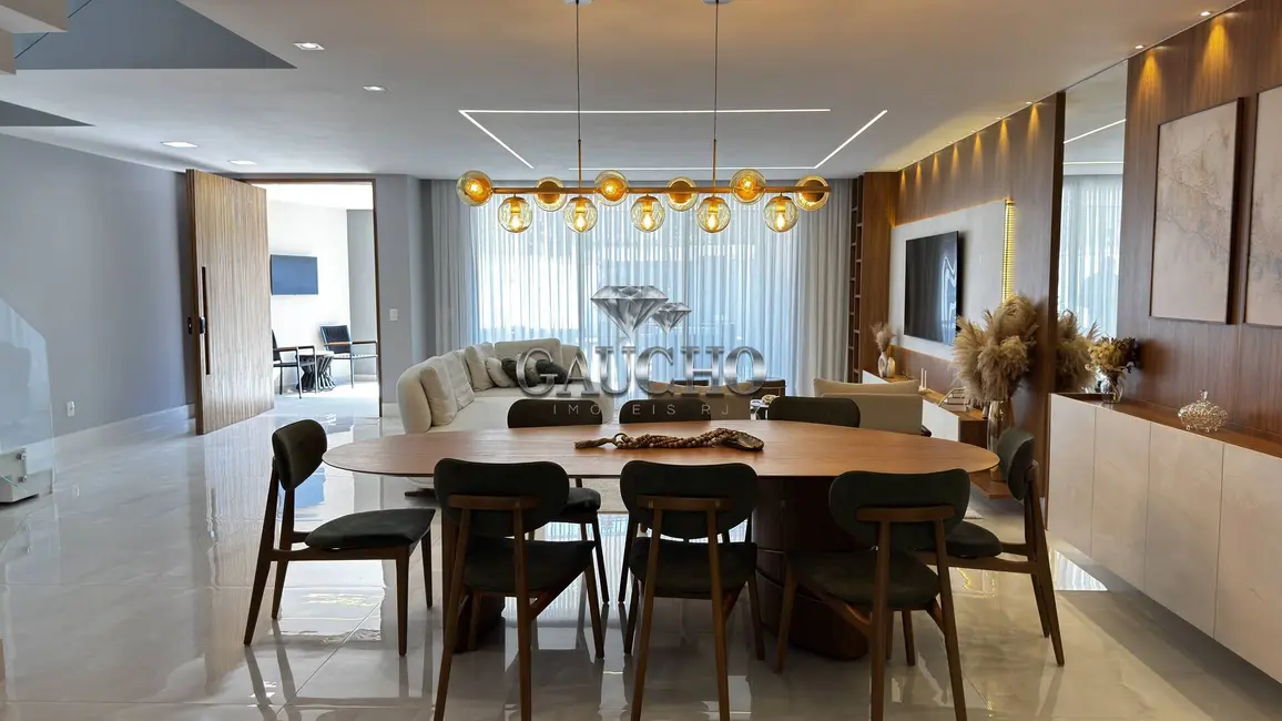 Casa com 5 quartos à venda, 490m2 em Recreio dos Bandeirantes, Rio De Janeiro - RJ - imagem 4 Foto 4 de Casa com 5 quartos à venda, 490m2 em Recreio dos Bandeirantes, Rio De Janeiro - RJ