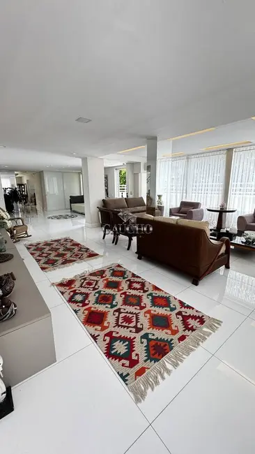 Cobertura com 5 quartos à venda, 435m2 em Barra da Tijuca, Rio De Janeiro - RJ - imagem 3 Foto 3 de Cobertura com 5 quartos à venda, 435m2 em Barra da Tijuca, Rio De Janeiro - RJ