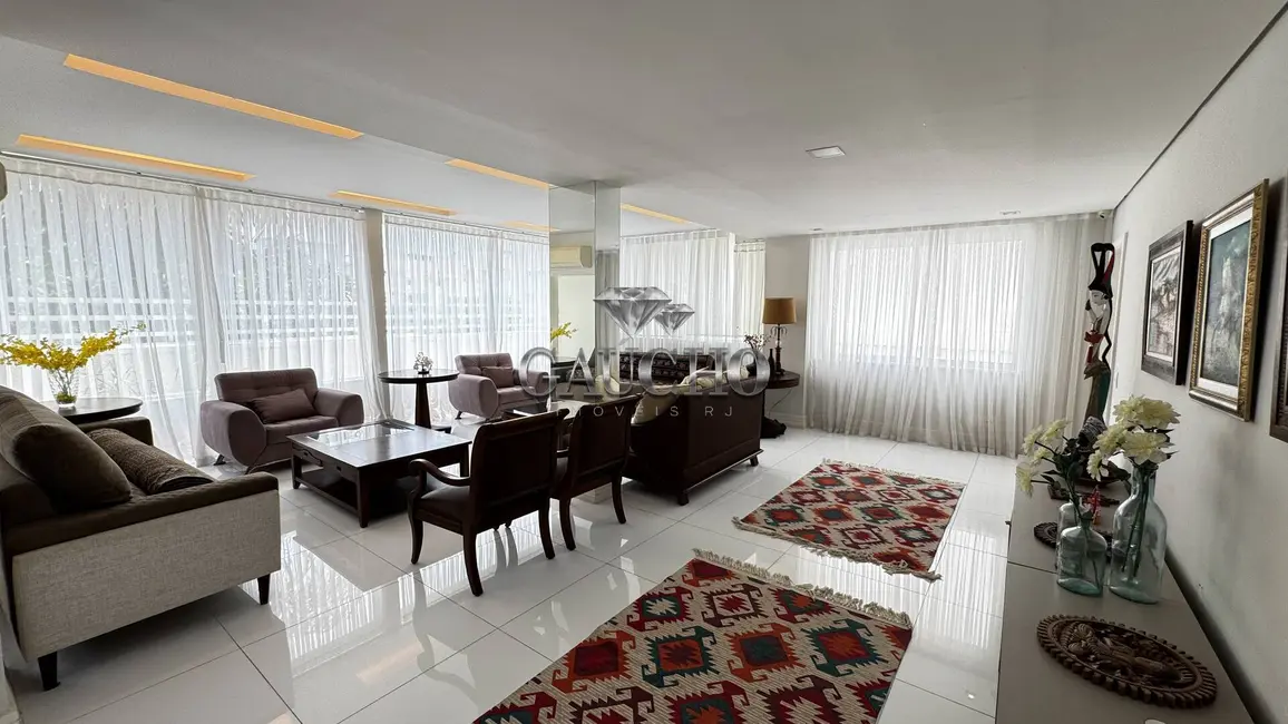 Cobertura com 5 quartos à venda, 435m2 em Barra da Tijuca, Rio De Janeiro - RJ - imagem 2 Foto 2 de Cobertura com 5 quartos à venda, 435m2 em Barra da Tijuca, Rio De Janeiro - RJ