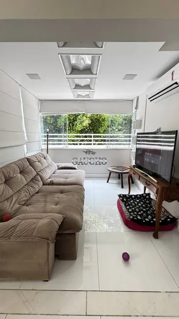 Cobertura com 5 quartos à venda, 435m2 em Barra da Tijuca, Rio De Janeiro - RJ - imagem 8 Foto 8 de Cobertura com 5 quartos à venda, 435m2 em Barra da Tijuca, Rio De Janeiro - RJ