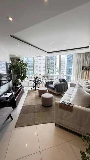 Foto 2 de Apartamento com 2 quartos à venda, 86m2 em Barra da Tijuca, Rio De Janeiro - RJ