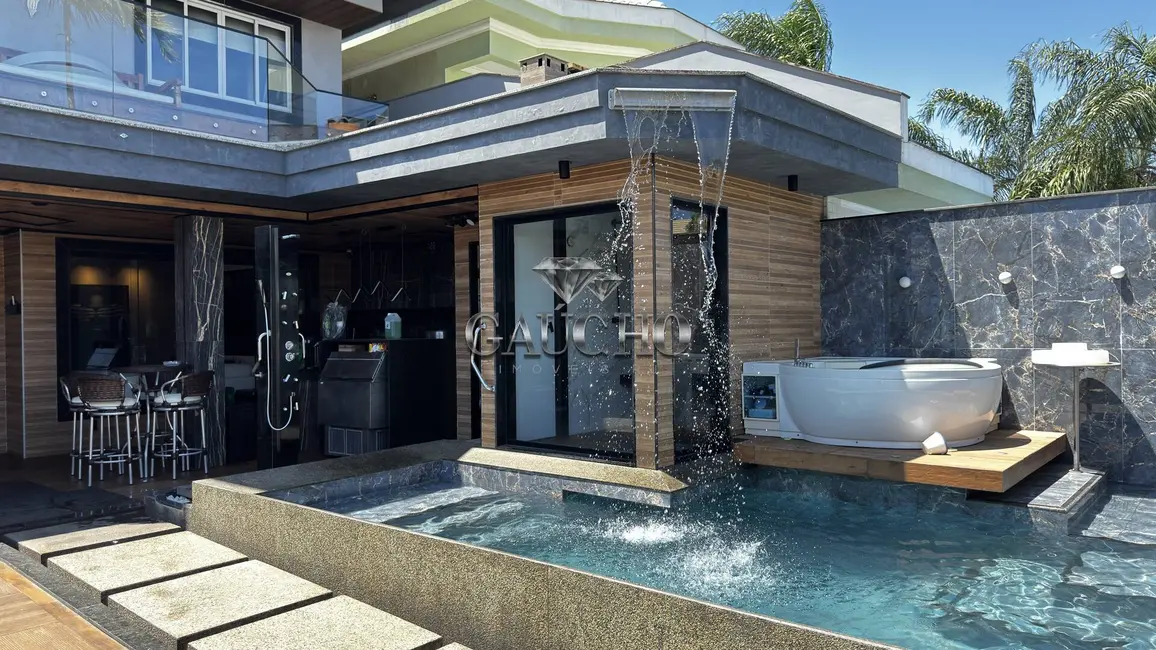 Casa com 4 quartos à venda, 383m2 em Recreio dos Bandeirantes, Rio De Janeiro - RJ - imagem 5 Foto 5 de Casa com 4 quartos à venda, 383m2 em Recreio dos Bandeirantes, Rio De Janeiro - RJ