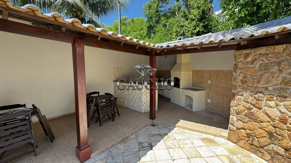 Casa com 5 quartos à venda, 333m2 em Barra da Tijuca, Rio De Janeiro - RJ - imagem 9 Foto 9 de Casa com 5 quartos à venda, 333m2 em Barra da Tijuca, Rio De Janeiro - RJ