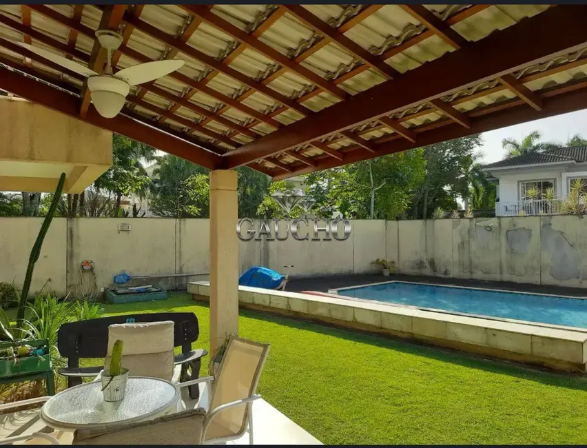 Casa com 4 quartos à venda, 393m2 em Barra da Tijuca, Rio De Janeiro - RJ - imagem 4 Foto 4 de Casa com 4 quartos à venda, 393m2 em Barra da Tijuca, Rio De Janeiro - RJ