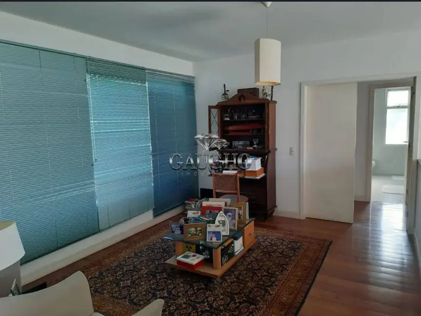 Casa com 4 quartos à venda, 393m2 em Barra da Tijuca, Rio De Janeiro - RJ - imagem 7 Foto 7 de Casa com 4 quartos à venda, 393m2 em Barra da Tijuca, Rio De Janeiro - RJ