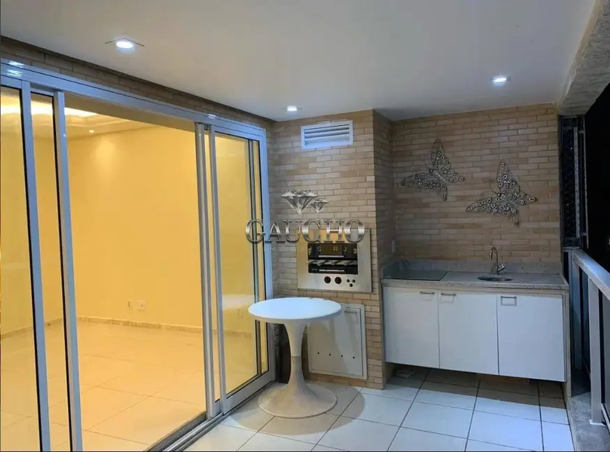 Foto 1 de Apartamento com 3 quartos para alugar, 107m2 em Barra da Tijuca, Rio De Janeiro - RJ
