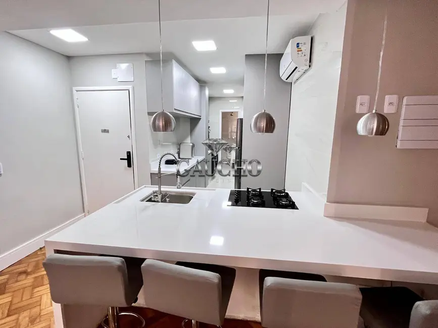 Foto 4 de Apartamento com 3 quartos à venda e para alugar, 140m2 em Copacabana, Rio De Janeiro - RJ