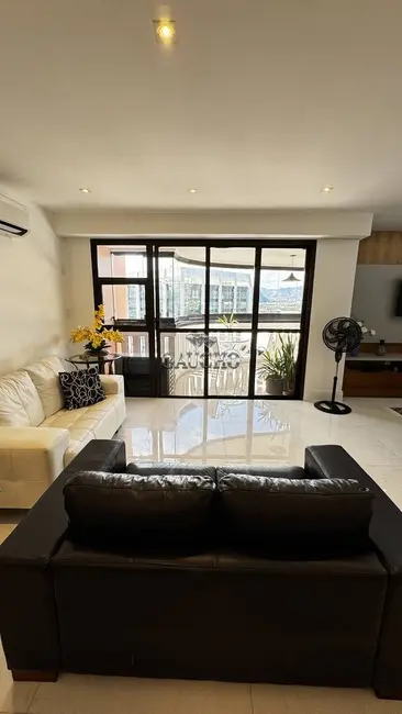 Apartamento com 4 quartos à venda, 142m2 em Barra da Tijuca, Rio De Janeiro - RJ - imagem 5 Foto 5 de Apartamento com 4 quartos à venda, 142m2 em Barra da Tijuca, Rio De Janeiro - RJ