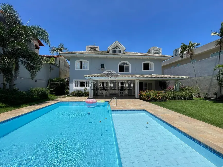 Casa com 5 quartos à venda, 500m2 em Barra da Tijuca, Rio De Janeiro - RJ - imagem 3 Foto 3 de Casa com 5 quartos à venda, 500m2 em Barra da Tijuca, Rio De Janeiro - RJ