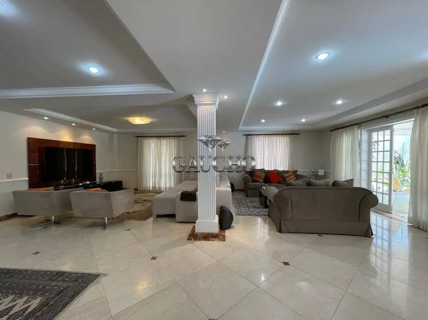 Casa com 5 quartos à venda, 500m2 em Barra da Tijuca, Rio De Janeiro - RJ - imagem 9 Foto 9 de Casa com 5 quartos à venda, 500m2 em Barra da Tijuca, Rio De Janeiro - RJ