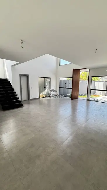 Casa com 3 quartos à venda, 339m2 em Recreio dos Bandeirantes, Rio De Janeiro - RJ - imagem 9 Foto 9 de Casa com 3 quartos à venda, 339m2 em Recreio dos Bandeirantes, Rio De Janeiro - RJ
