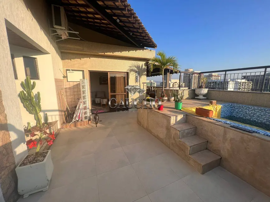 Cobertura com 3 quartos à venda, 210m2 em Barra da Tijuca, Rio De Janeiro - RJ - imagem 4 Foto 4 de Cobertura com 3 quartos à venda, 210m2 em Barra da Tijuca, Rio De Janeiro - RJ