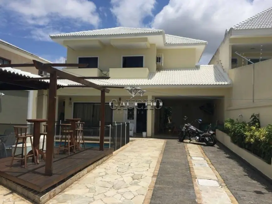 Foto 1 de Casa com 4 quartos à venda, 420m2 em Barra da Tijuca, Rio De Janeiro - RJ