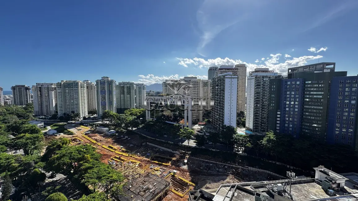 Foto 1 de Apartamento com 2 quartos à venda, 90m2 em Barra da Tijuca, Rio De Janeiro - RJ