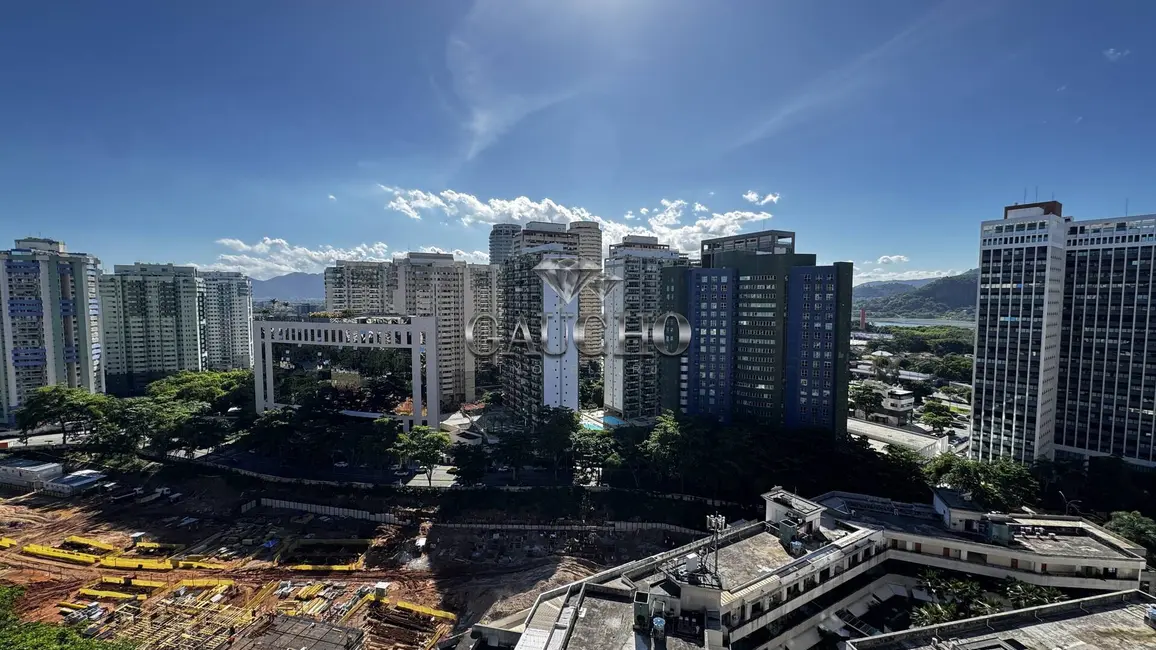 Foto 2 de Apartamento com 2 quartos à venda, 90m2 em Barra da Tijuca, Rio De Janeiro - RJ