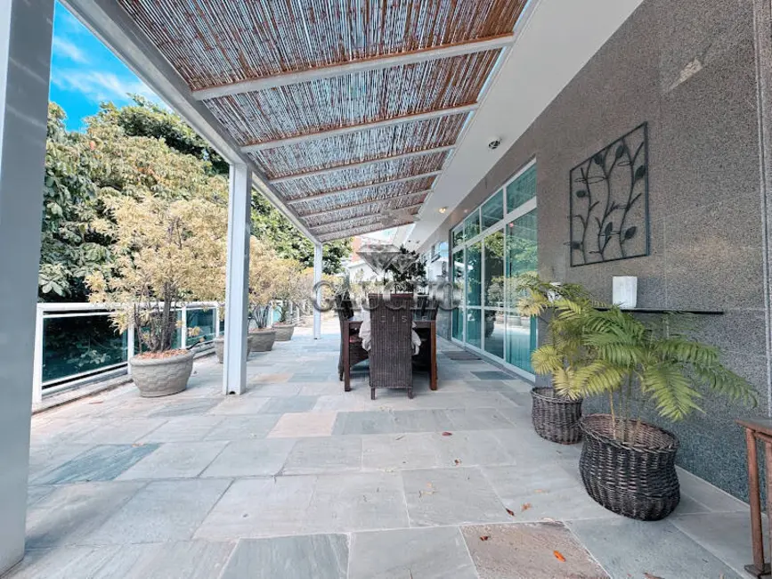 Cobertura com 4 quartos à venda, 558m2 em Barra da Tijuca, Rio De Janeiro - RJ - imagem 5 Foto 5 de Cobertura com 4 quartos à venda, 558m2 em Barra da Tijuca, Rio De Janeiro - RJ