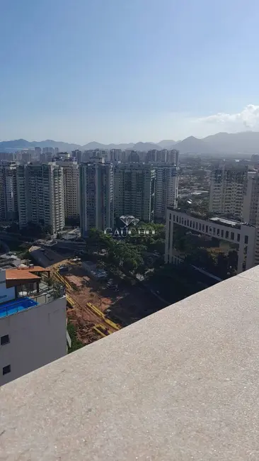 Foto 2 de Apartamento com 2 quartos à venda, 71m2 em Barra da Tijuca, Rio De Janeiro - RJ