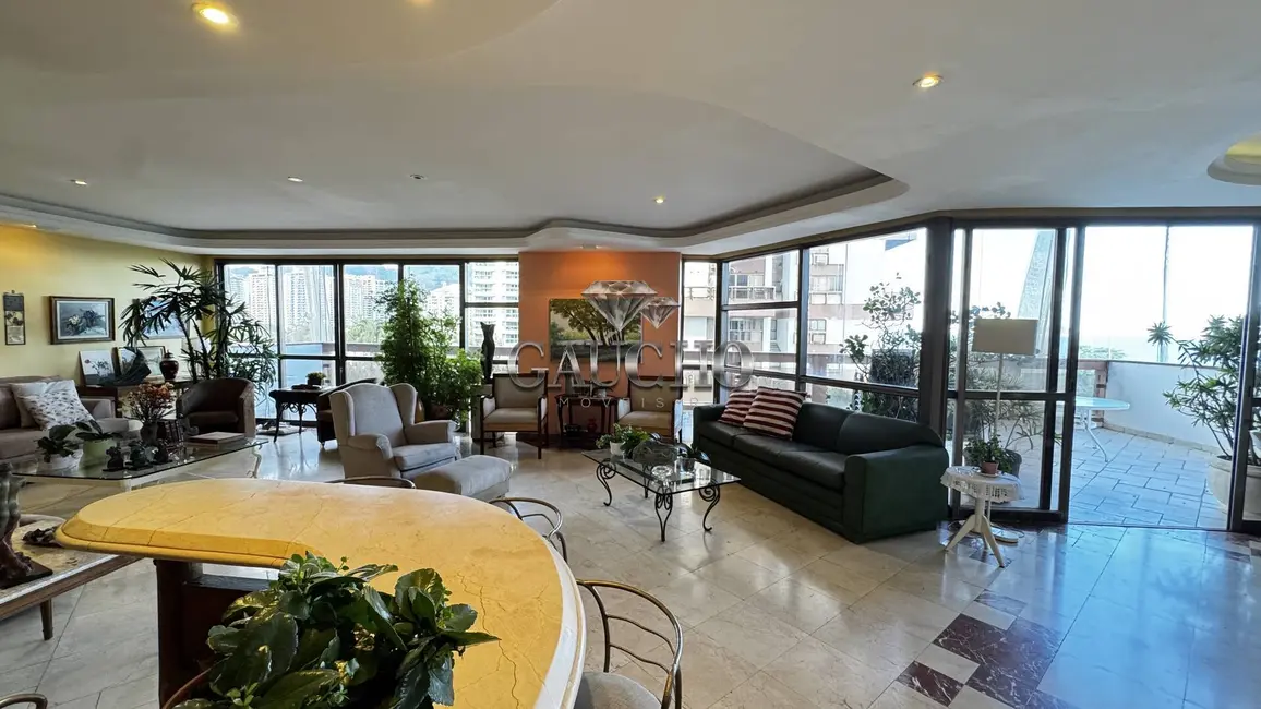 Foto 1 de Apartamento com 4 quartos à venda, 304m2 em Barra da Tijuca, Rio De Janeiro - RJ