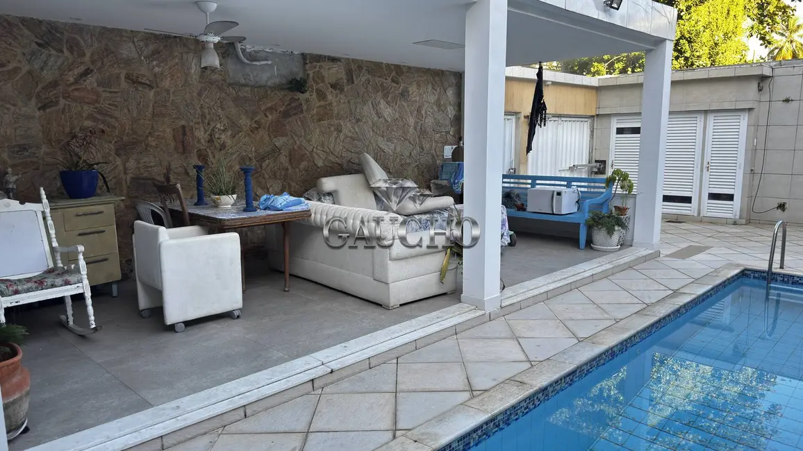 Casa com 6 quartos à venda, 750m2 em Barra da Tijuca, Rio De Janeiro - RJ - imagem 3 Foto 3 de Casa com 6 quartos à venda, 750m2 em Barra da Tijuca, Rio De Janeiro - RJ