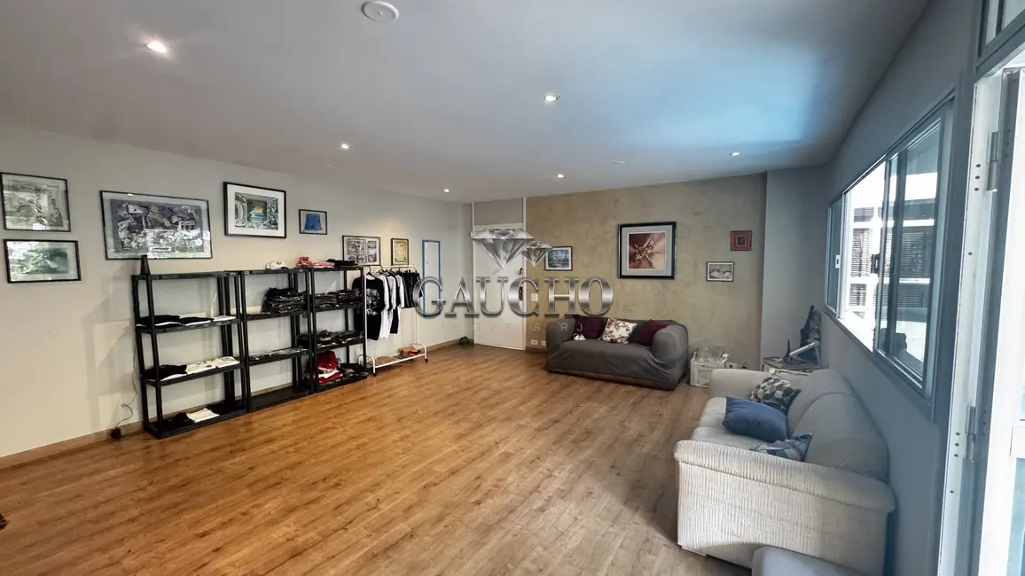 Apartamento com 4 quartos à venda, 215m2 em Barra da Tijuca, Rio De Janeiro - RJ - imagem 2 Foto 2 de Apartamento com 4 quartos à venda, 215m2 em Barra da Tijuca, Rio De Janeiro - RJ