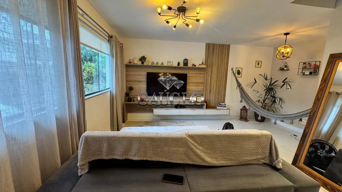 Foto 2 de Casa com 3 quartos à venda, 138m2 em Vargem Grande, Rio De Janeiro - RJ