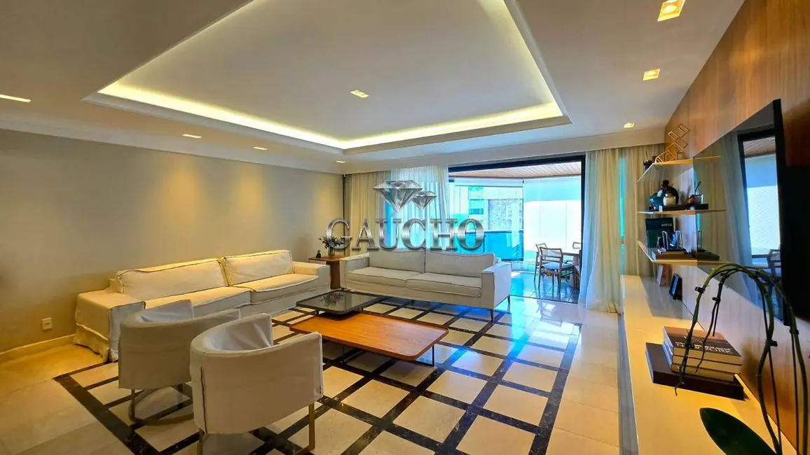Foto 2 de Apartamento com 4 quartos à venda, 550m2 em Barra da Tijuca, Rio De Janeiro - RJ