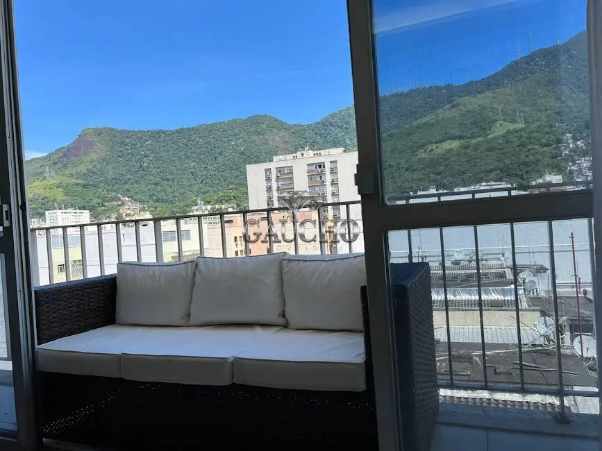 Apartamento com 3 quartos à venda, 115m2 em Tijuca, Rio De Janeiro - RJ - imagem 4 Foto 4 de Apartamento com 3 quartos à venda, 115m2 em Tijuca, Rio De Janeiro - RJ