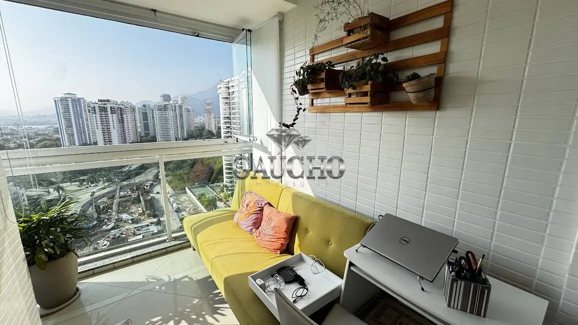 Apartamento com 2 quartos à venda, 72m2 em Barra da Tijuca, Rio De Janeiro - RJ - imagem 8 Foto 8 de Apartamento com 2 quartos à venda, 72m2 em Barra da Tijuca, Rio De Janeiro - RJ