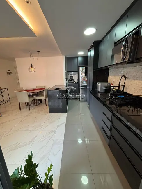 Foto 8 de Apartamento com 2 quartos à venda, 72m2 em Barra da Tijuca, Rio De Janeiro - RJ