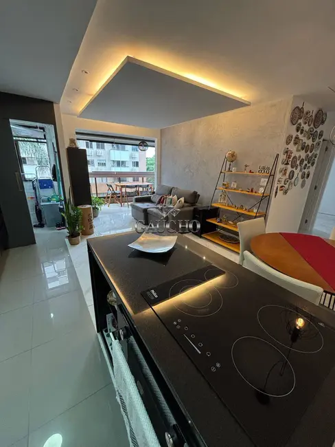 Foto 7 de Apartamento com 2 quartos à venda, 72m2 em Barra da Tijuca, Rio De Janeiro - RJ