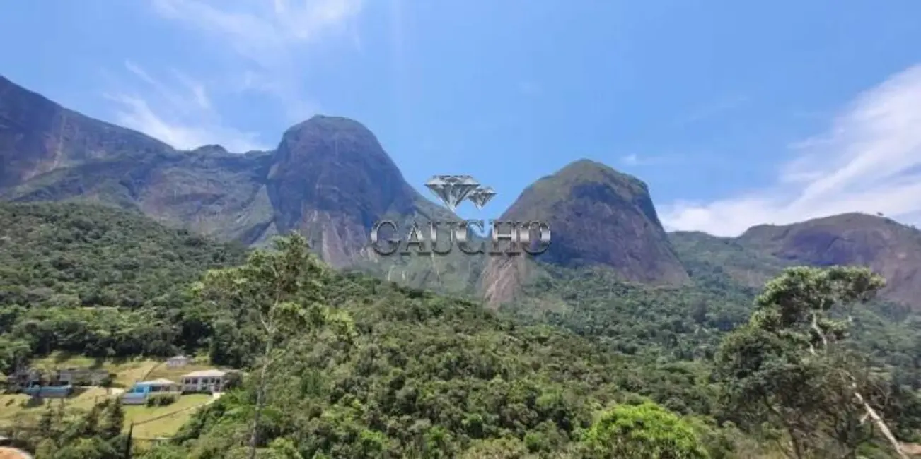 Foto 1 de Terreno / Lote à venda, 7500m2 em Araras, Petropolis - RJ