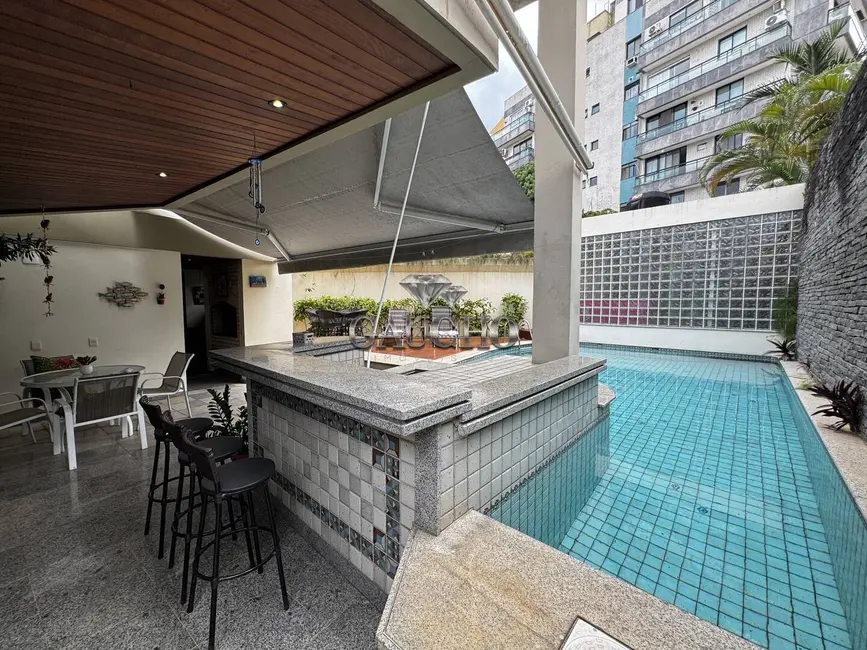 Casa com 5 quartos à venda, 431m2 em Barra da Tijuca, Rio De Janeiro - RJ - imagem 6 Foto 6 de Casa com 5 quartos à venda, 431m2 em Barra da Tijuca, Rio De Janeiro - RJ